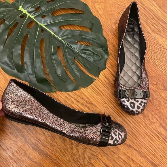 G by Guess Shoes - G by Guess Black & Metallic Crackle + Leopard Ballet Flats Size 8.5